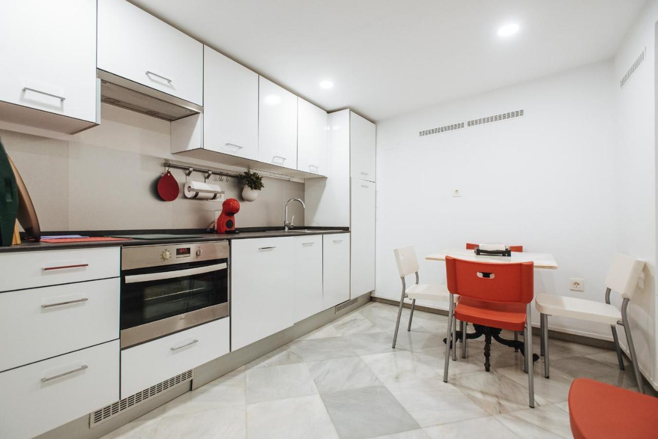 Apartamento Cerca De La Catedral Sevilha Exterior foto